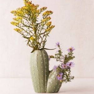NEW Urban Outfitters Double Cactus Vase NWT